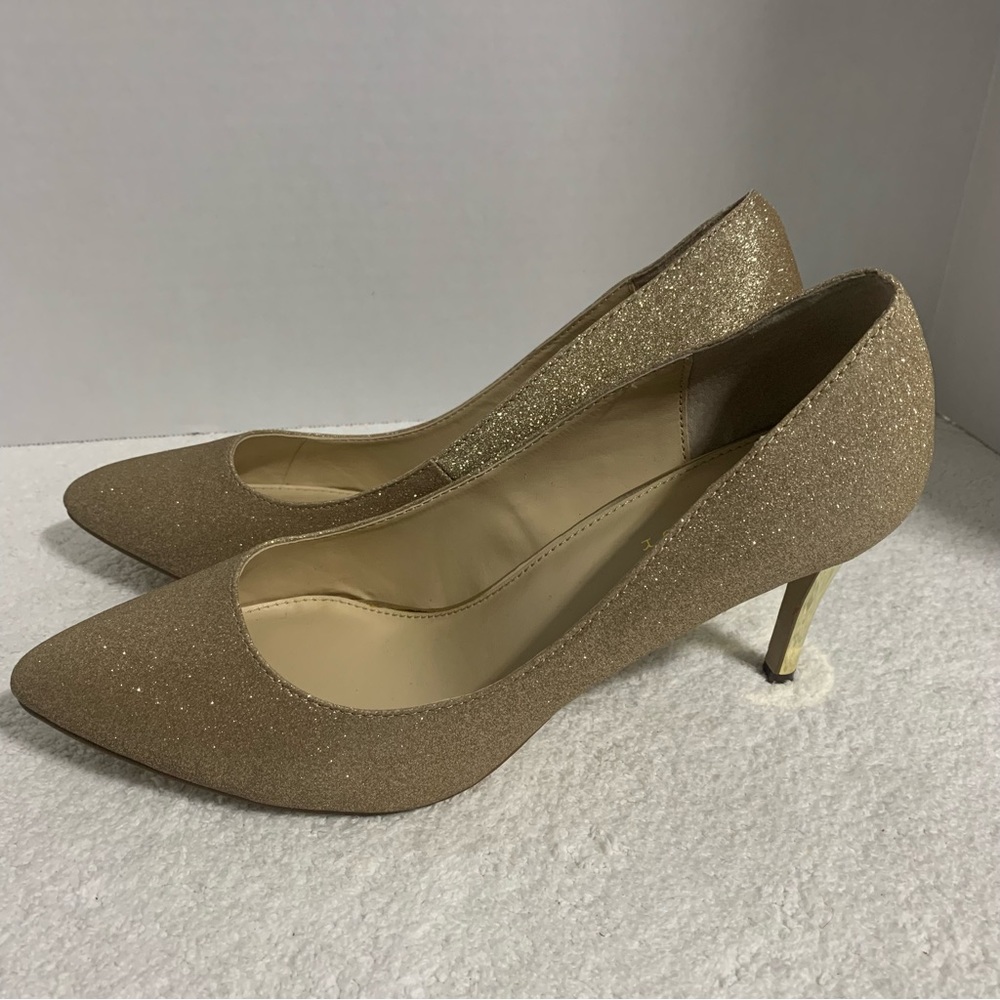 Metaphor high -Heeled Shoes Gold Pumps size 9.5